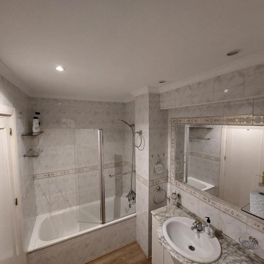 Apartamento Frente A La Playa Piso 2 Естепона Екстер'єр фото