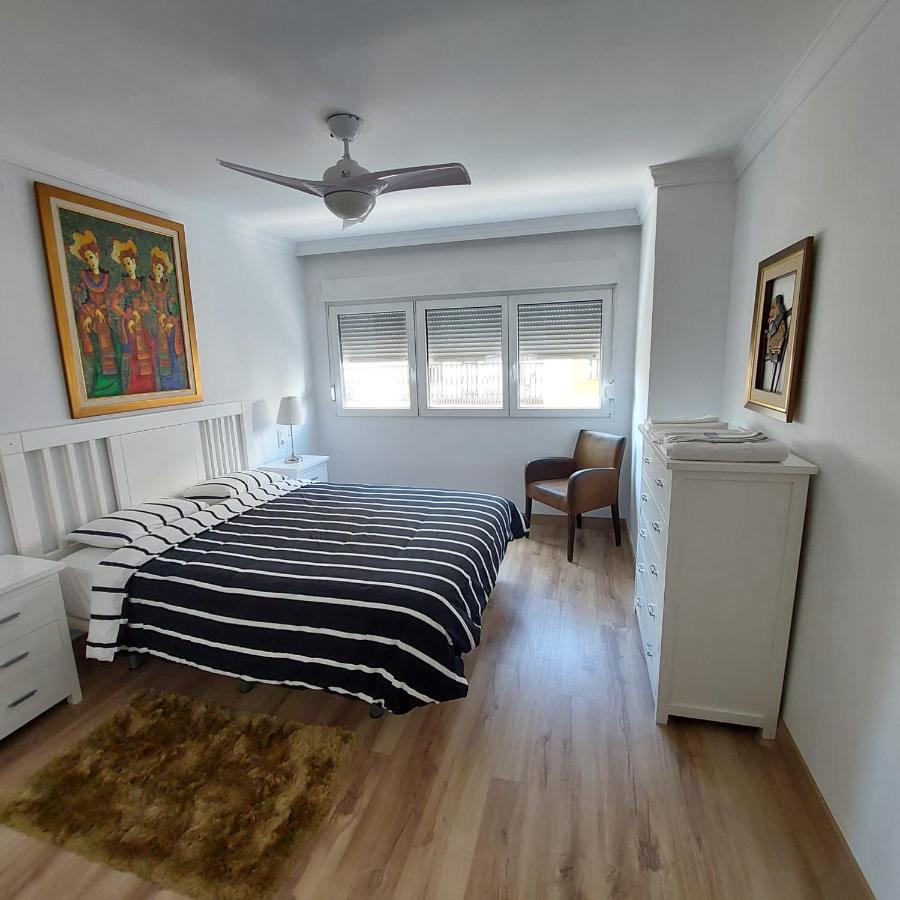 Apartamento Frente A La Playa Piso 2 Естепона Екстер'єр фото