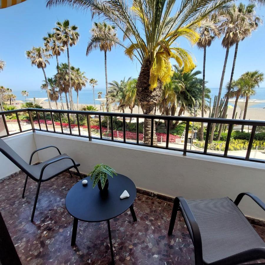Apartamento Frente A La Playa Piso 2 Естепона Екстер'єр фото